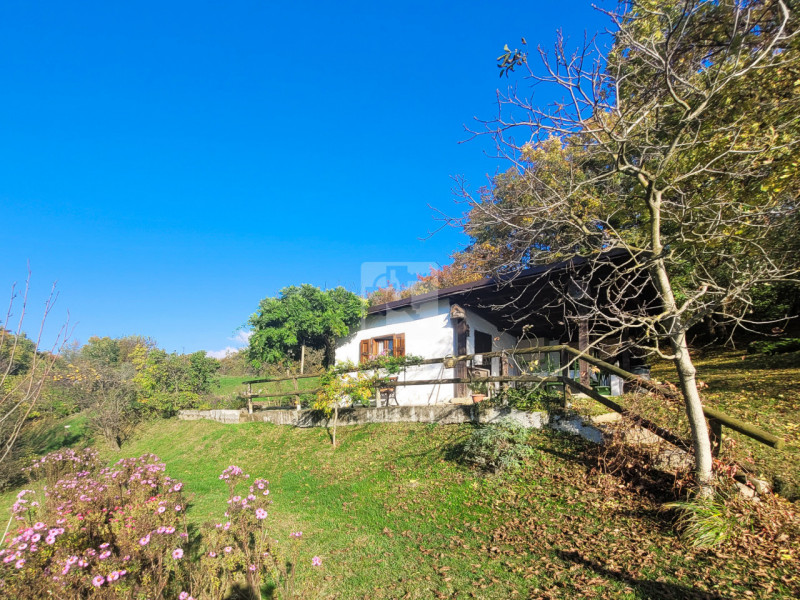 Foto casale/rustico in vendita a Cavedine (Trento)