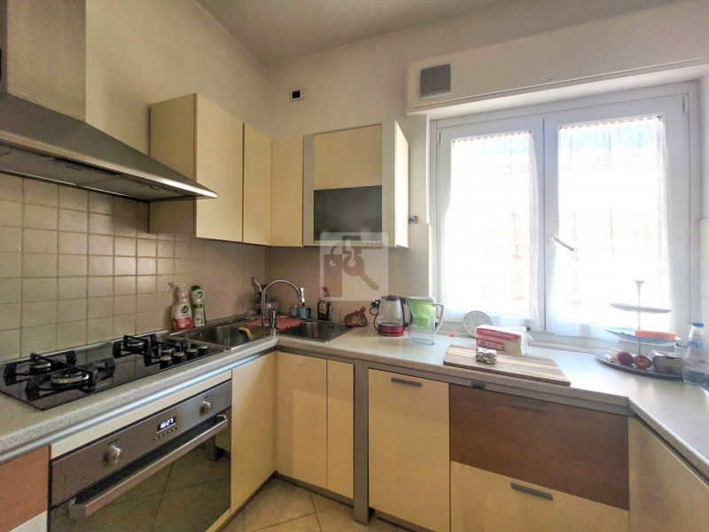 Foto appartamento in vendita a Riva del Garda (Trento)