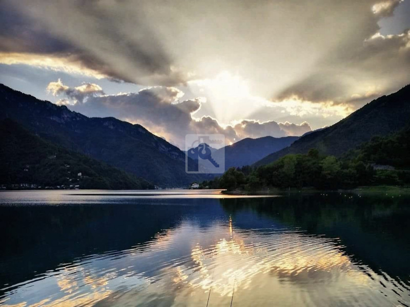 Foto appartamento in vendita a Ledro (Trento)
