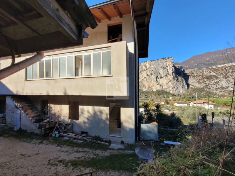 Foto casa indipendente in vendita a Arco (Trento)