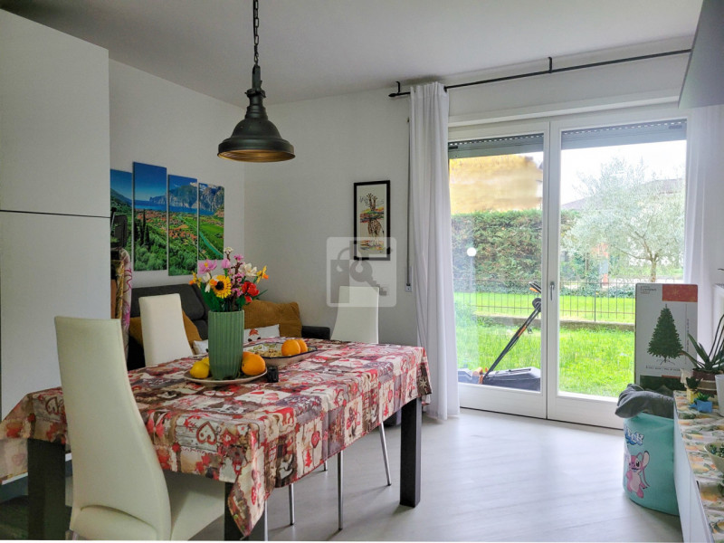 Foto appartamento in vendita a Arco (Trento)