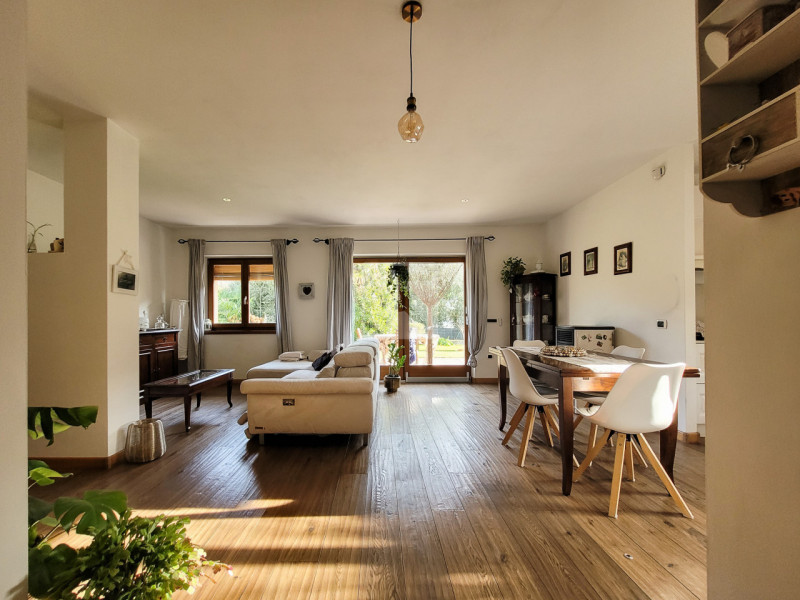 Foto villetta a schiera in vendita a Dro (Trento)