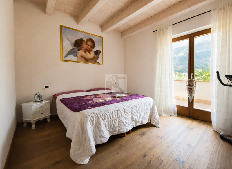 Foto villetta a schiera in vendita a Dro (Trento)