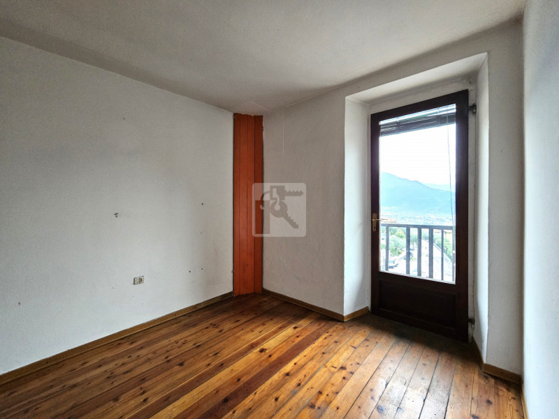 Foto appartamento in vendita a Tenno (Trento)