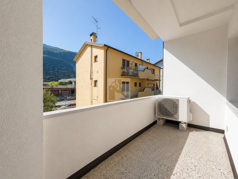 Foto appartamento in vendita a Dro (Trento)