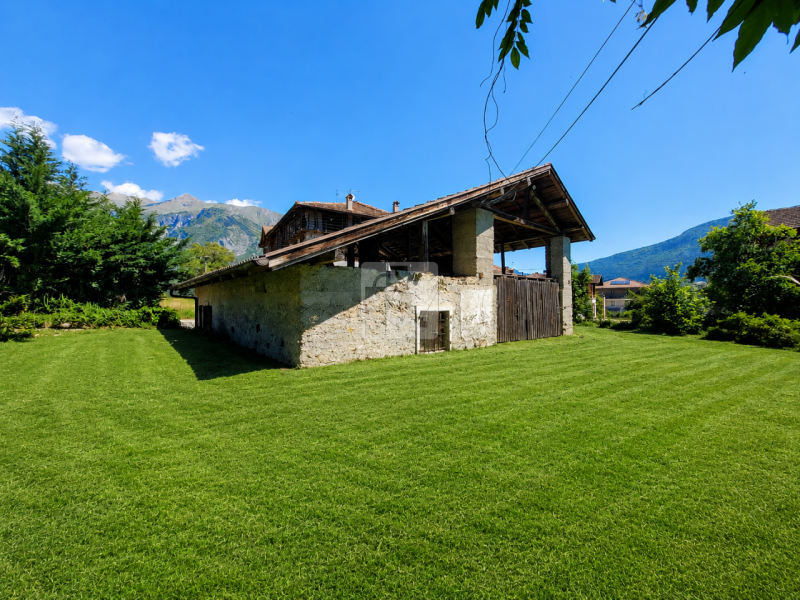 Foto villetta a schiera in vendita a Comano Terme (Trento)