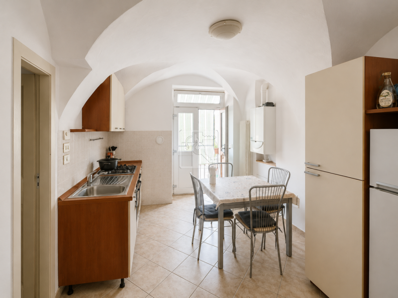 Foto appartamento in vendita a Comano Terme (Trento)