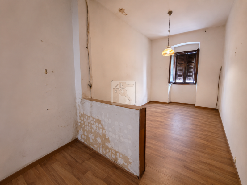 Foto appartamento in vendita a Madruzzo (Trento)