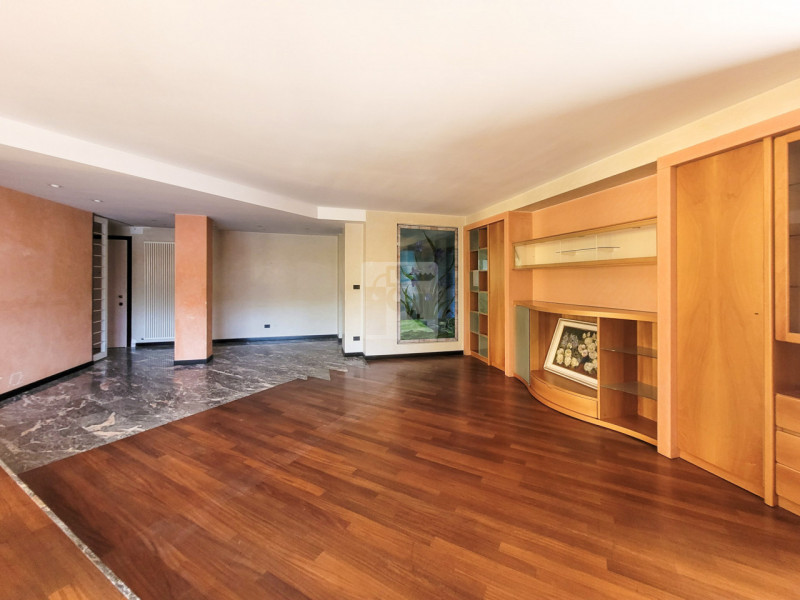 Foto appartamento in vendita a Riva del Garda (Trento)