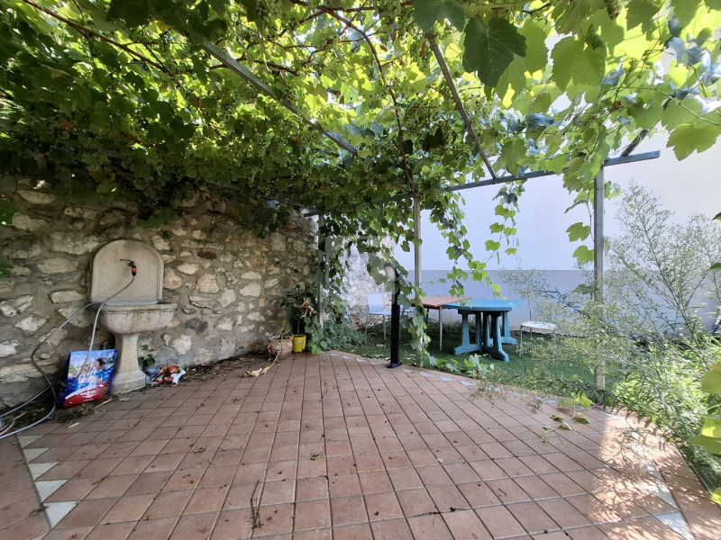 Foto appartamento in vendita a Mori (Trento)