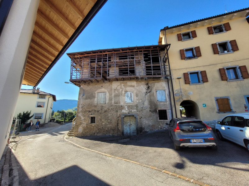 Foto casale/rustico in vendita a Fiavè (Trento)