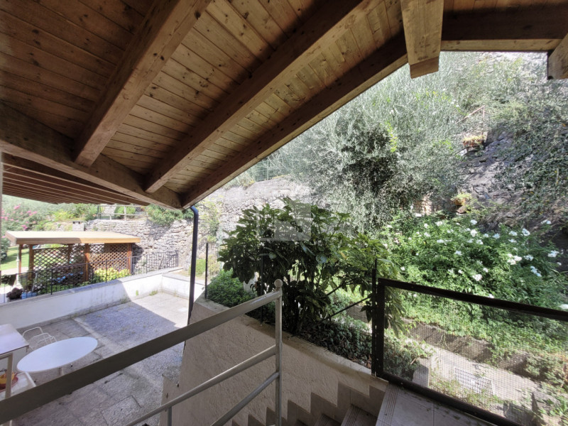 Foto casa indipendente in vendita a Arco (Trento)