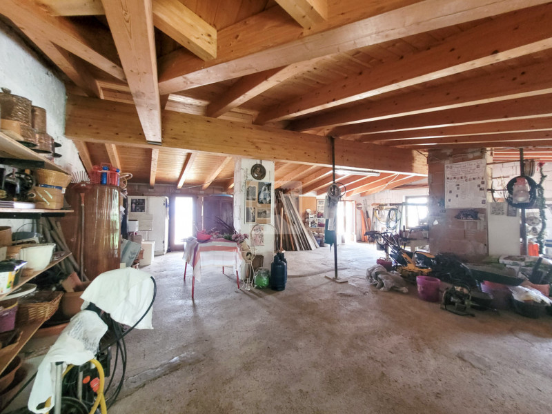 Foto casa indipendente in vendita a Arco (Trento)