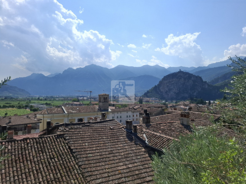 Foto casa indipendente in vendita a Arco (Trento)