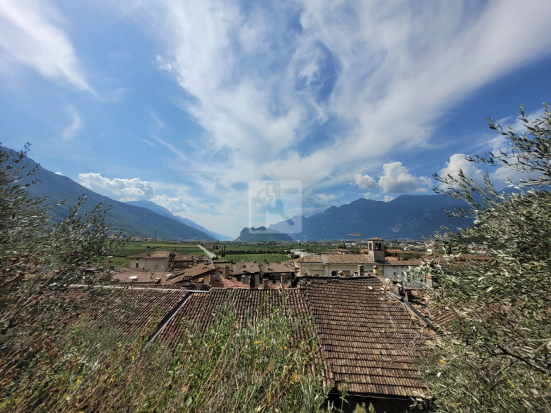 Foto appartamento in vendita a Arco (Trento)